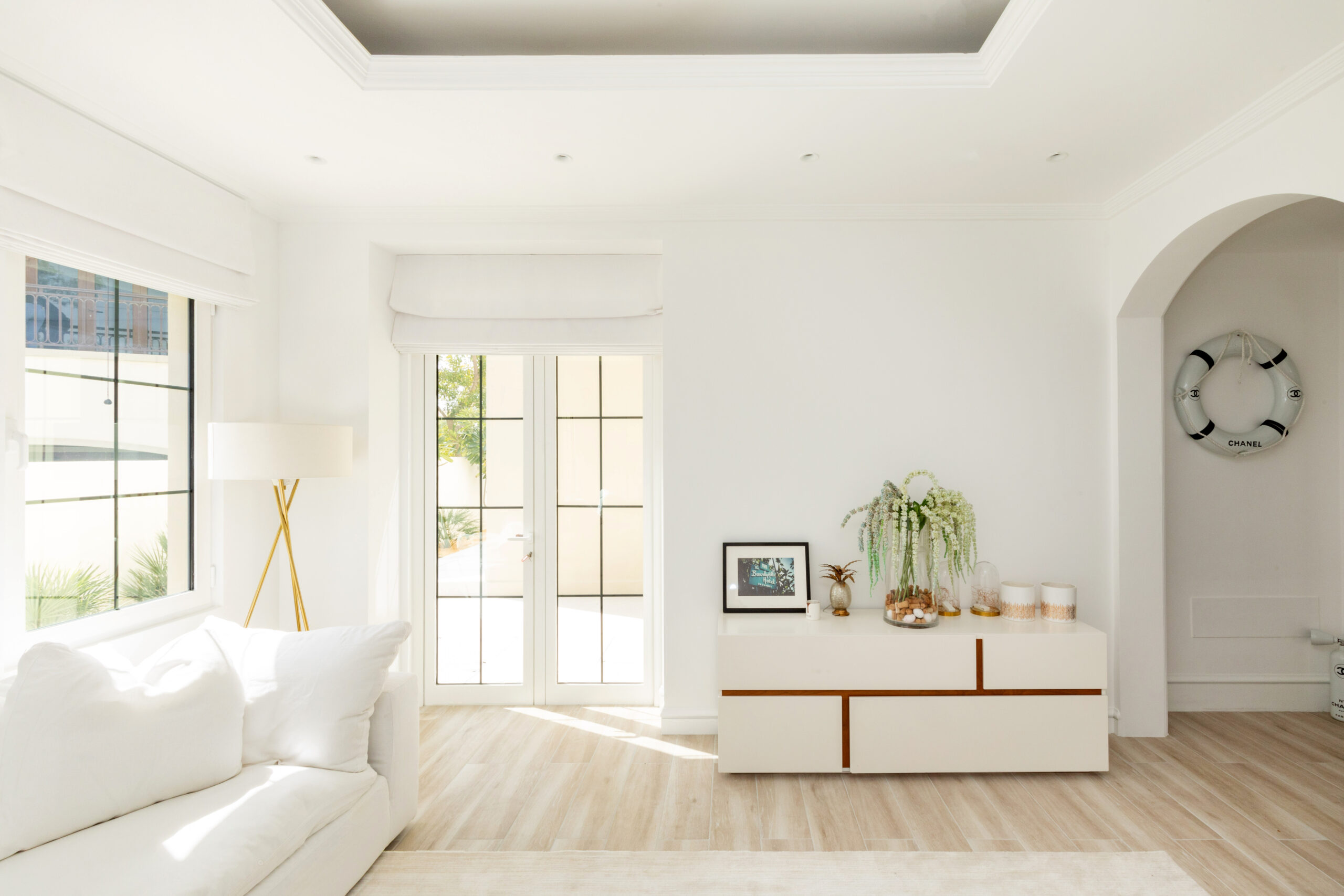 villa construction detail — premium materials