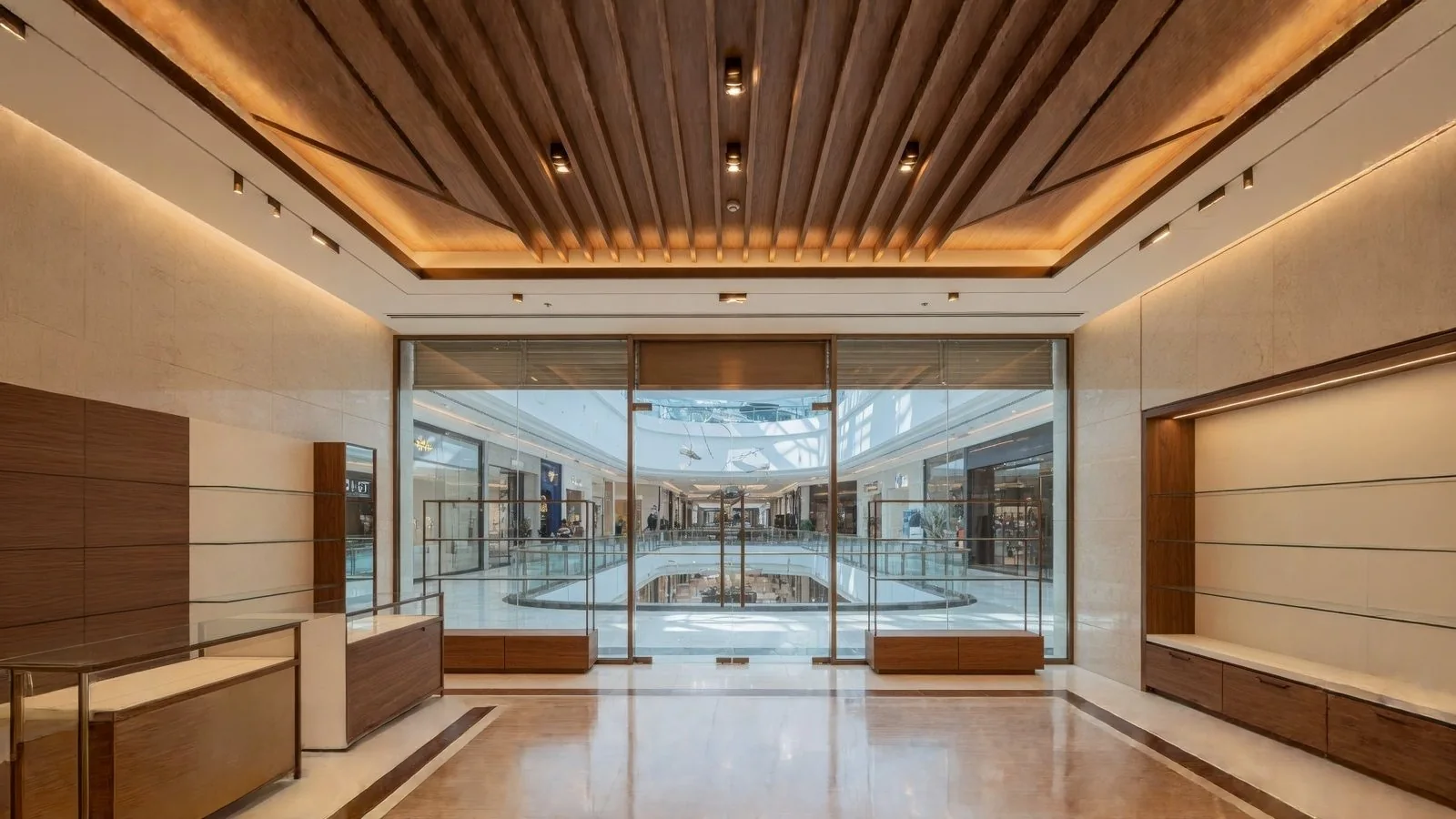 迪拜阿治曼自由区零售装修 — First Unicorn Interiors
