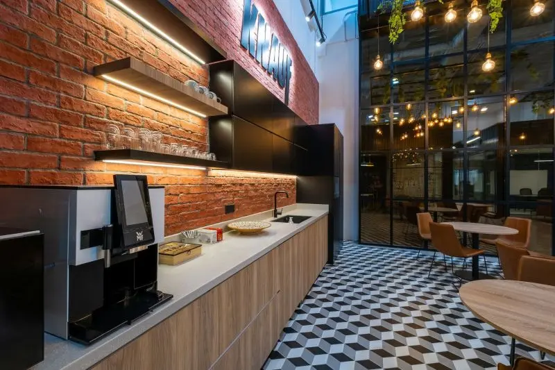 Kitchen renovation, Dubai