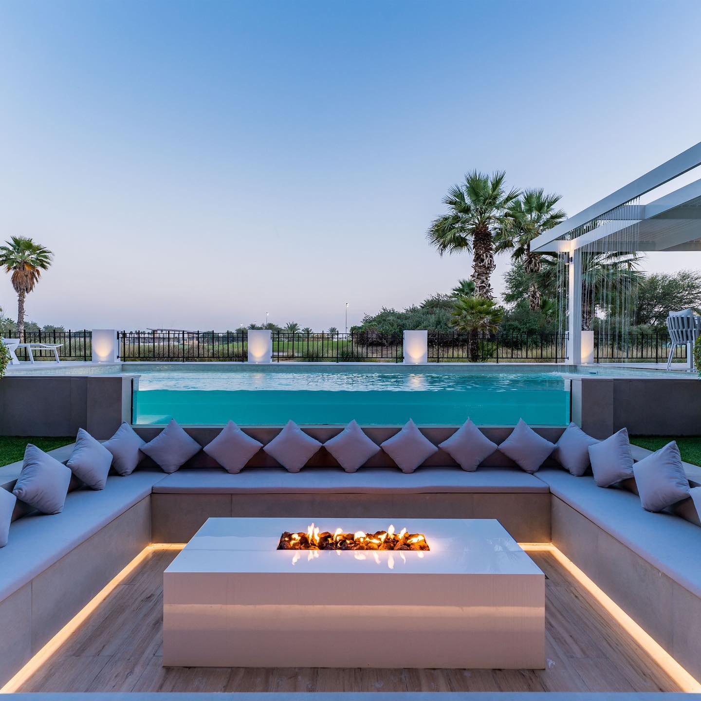 Mediterranean style pool design