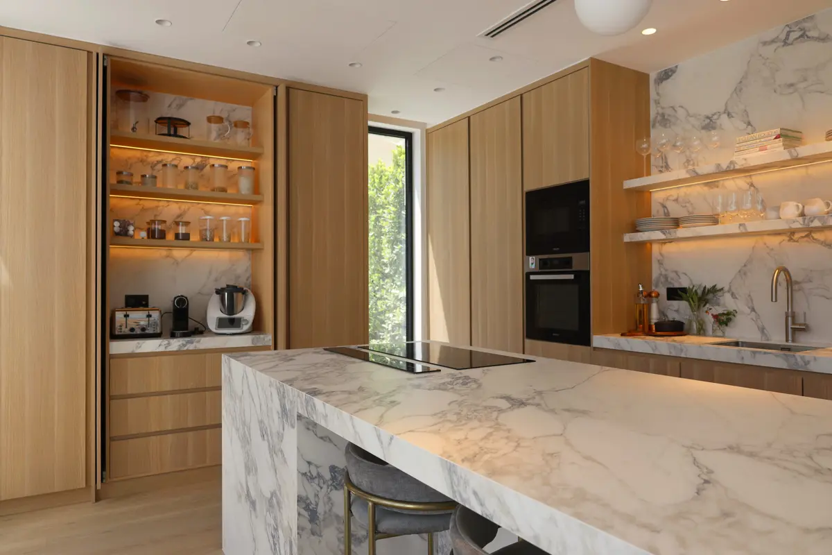 Jumeirah islands — First Unicorn Interiors project, Dubai