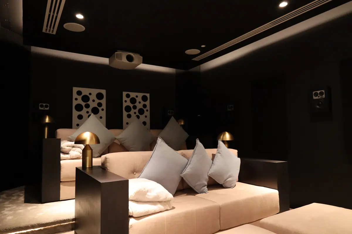 جزر جميرا - مشروع First Unicorn Interiors، دبي