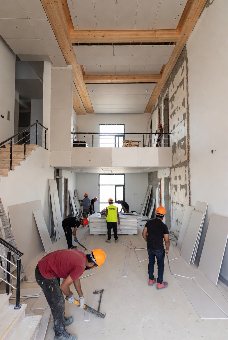 Structural renovation works in double-height villa